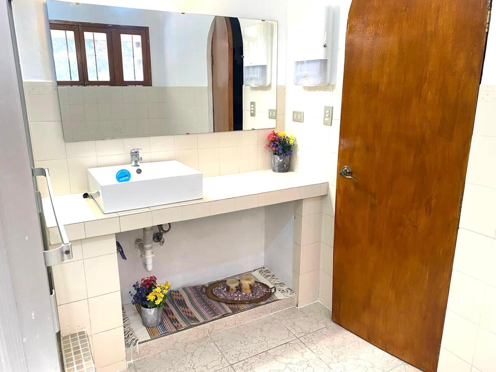 Sweet In The Heart Of Zona Rosa, San Benito Holiday home